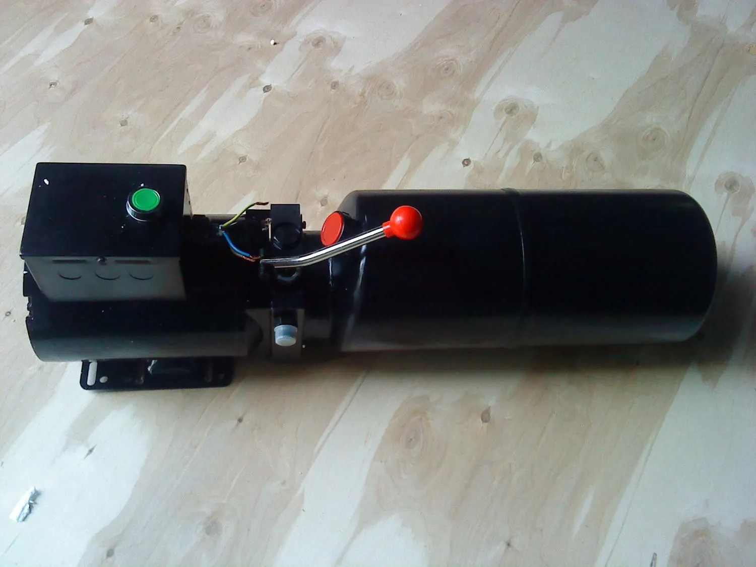 PU-M1/220 Гидростанция от подъемника до 5тн купить